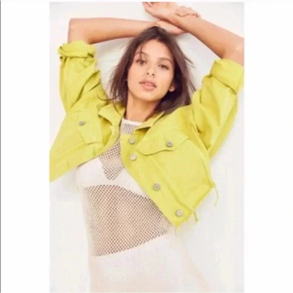 Urban Outfitters BDG Crop Lime Green Denim Trucker Jacket Sz S